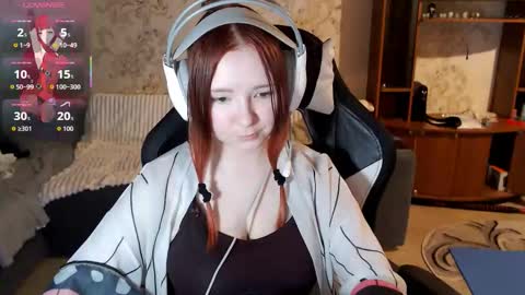 Snapshot of karicynthia chatting on 10-16-25, 04:08 Lisa Backler online show from 10-16-25, 04:08