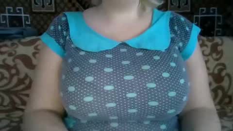 Snapshot of karilina_hi chatting on 12-14-24, 06:13 Karilina Hi online show from 12-14-24, 06:13