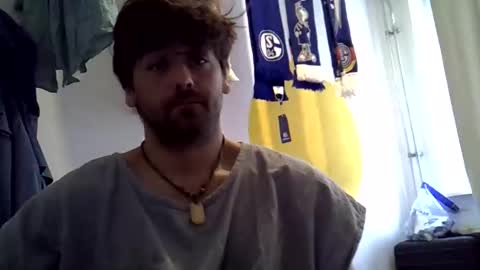 Snapshot of karimskio chatting on 03-08-26, 08:18 karimskio online show from 03-08-26, 08:18