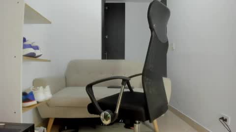 Karim online show from 04-23-26, 12:29