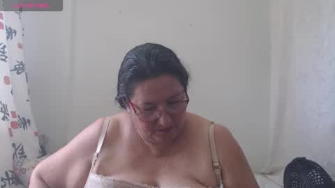 Snapshot of karina_turbay chatting on 12-03-25, 03:21 Karina online show from 12-03-25, 03:21