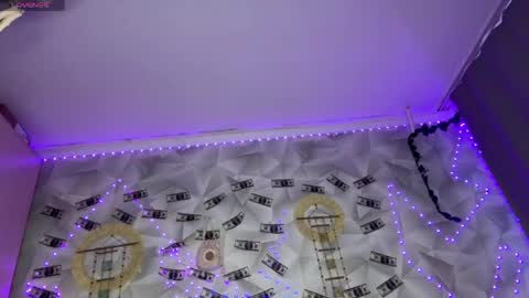 Snapshot of karina_vibe chatting on 05-12-26, 11:07 Karina online show from 05-12-26, 11:07