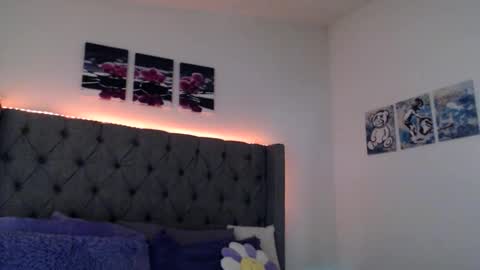 karinakummings online show from 11-22-25, 08:52