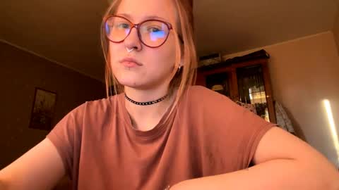 Karina online show from 04-01-26, 01:41