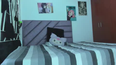 Snapshot of karinna__raven chatting on 02-12-26, 09:32 KARINNA RAVEN online show from 02-12-26, 09:32