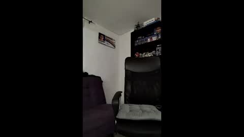 Snapshot of karinna__raven chatting on 03-10-26, 12:15 KARINNA RAVEN online show from 03-10-26, 12:15