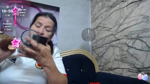 Karito online show from 11-20-25, 11:10