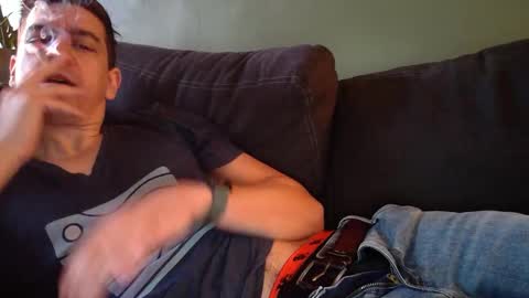 Snapshot of karl_mask chatting on 12-11-24, 04:20 Karl online show from 12-11-24, 04:20