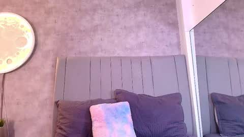 Snapshot of karla__ruiz chatting on 11-22-25, 07:35 Karla online show from 11-22-25, 07:35