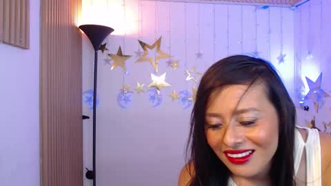  KARLA  online show from 11-18-25, 08:46