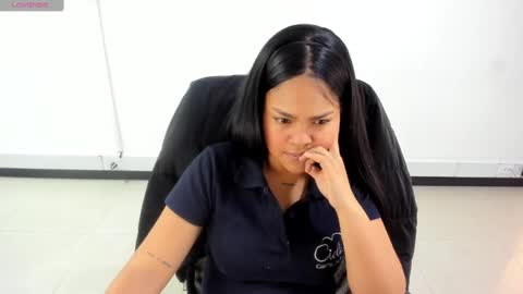 karla_cg online show from 10-29-25, 03:47