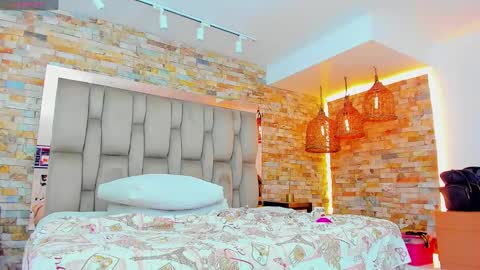 Snapshot of karla_dunn chatting on 02-03-25, 01:52 Karla online show from 02-03-25, 01:52