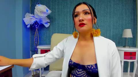 Karla online show from 10-21-25, 01:28