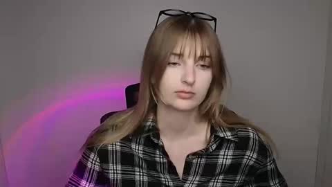 Karla online show from 09-28-25, 11:04