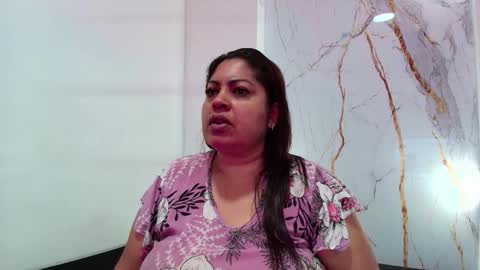 karla_hilton1 online show from 03-26-26, 11:05