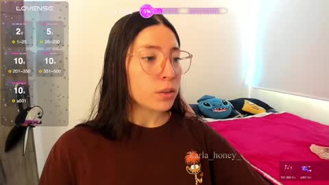 Snapshot of karla_honey_ chatting on 01-10-25, 05:13 Karla online show from 01-10-25, 05:13