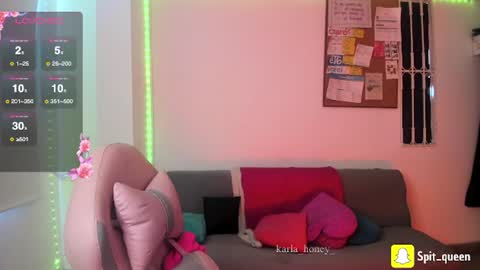 Karla online show from 06-23-26, 01:31