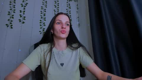 karla_lim online show from 12-17-25, 10:27