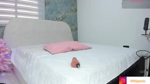 Snapshot of karla_wonderful chatting on 11-22-25, 07:13 karolina online show from 11-22-25, 07:13