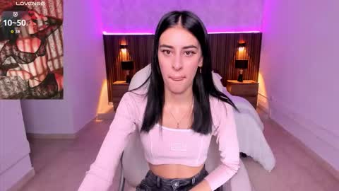 Karlaa  online show from 11-10-25, 10:58