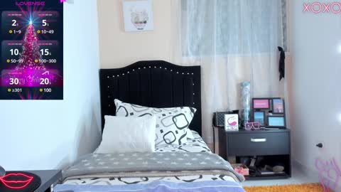 Snapshot of karlaalane chatting on 12-08-24, 04:35 Karla Lane online show from 12-08-24, 04:35