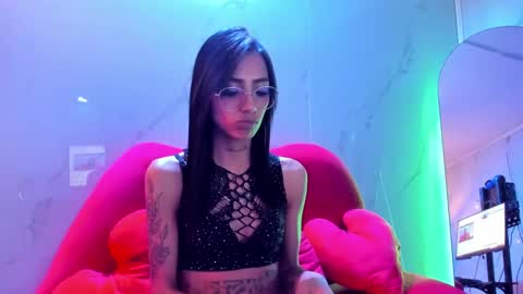 Snapshot of karlaslutskinny__ chatting on 10-08-25, 03:09 karlaslutskinny__ online show from 10-08-25, 03:09