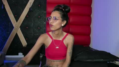 Snapshot of karlaslutskinny__ chatting on 03-24-26, 08:47 karlaslutskinny__ online show from 03-24-26, 08:47