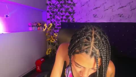 Snapshot of karlaslutskinny__ chatting on 05-08-26, 03:01 karlaslutskinny__ online show from 05-08-26, 03:01