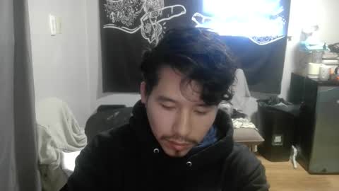 karloscm4 online show from 02-27-25, 06:42