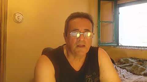 Snapshot of karlpal chatting on 07-09-26, 07:23 karlpal online show from 07-09-26, 07:23