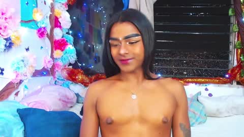 Snapshot of karly_coffe chatting on 12-25-24, 02:25 KARLY. online show from 12-25-24, 02:25