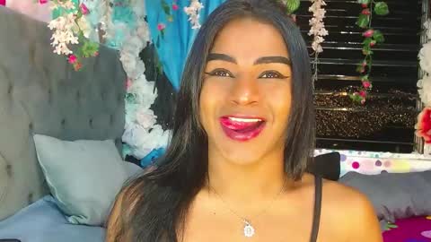 Snapshot of karly_coffe chatting on 09-16-25, 03:51 KARLY. online show from 09-16-25, 03:51