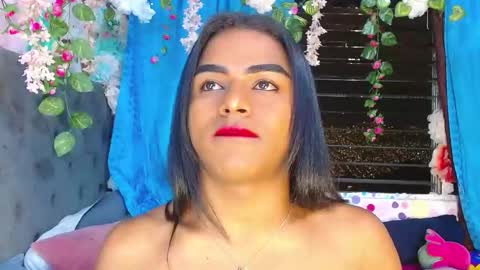 Snapshot of karly_coffe chatting on 09-27-25, 06:51 KARLY. online show from 09-27-25, 06:51