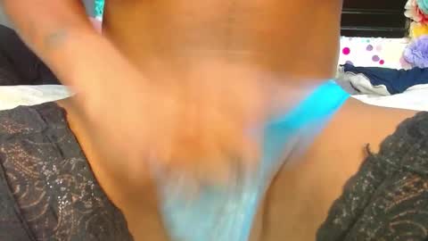 Snapshot of karly_coffe chatting on 10-29-25, 06:48 KARLY. online show from 10-29-25, 06:48