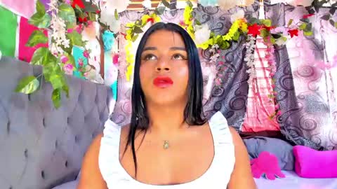 Snapshot of karly_coffe chatting on 05-30-26, 11:40 KARLY. online show from 05-30-26, 11:40