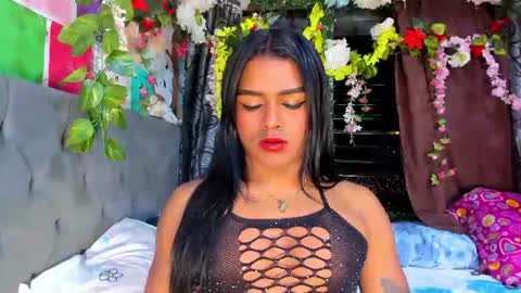 Snapshot of karly_coffe chatting on 06-19-26, 09:46 KARLY. online show from 06-19-26, 09:46