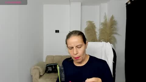 KARLYE online show from 04-21-26, 03:35