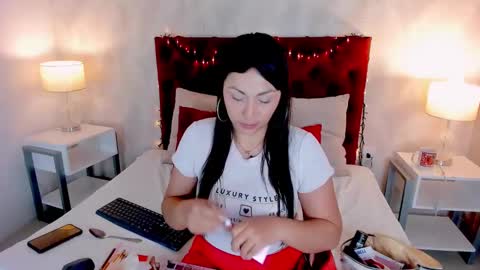 Karly Print online show from 01-28-25, 01:05