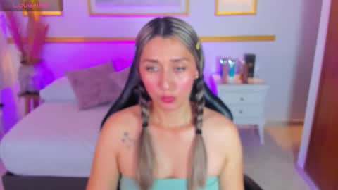 karlyy_ online show from 11-04-25, 07:35