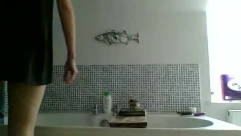 Karma Queen online show from 04-21-26, 07:47