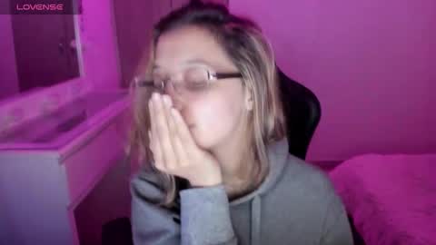 Karo online show from 11-29-25, 04:04