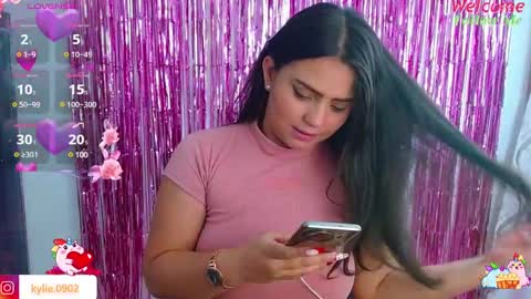 karol 09 online show from 01-08-25, 01:53