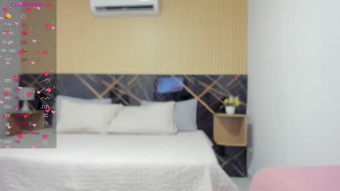 Snapshot of karol_cortes chatting on 12-14-25, 12:43 karol_cortes online show from 12-14-25, 12:43