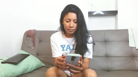 Snapshot of karol_ebony chatting on 02-26-25, 02:26 karolina online show from 02-26-25, 02:26