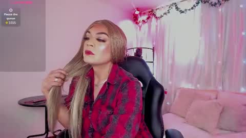 Snapshot of karol_elegance_ chatting on 07-10-26, 01:14 karol online show from 07-10-26, 01:14