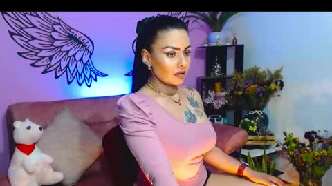 Snapshot of karol_kennedy chatting on 09-14-25, 05:06 Karol Kenedy online show from 09-14-25, 05:06