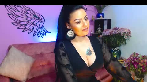 Snapshot of karol_kennedy chatting on 10-05-25, 05:39 Karol Kenedy online show from 10-05-25, 05:39