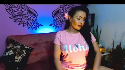 Snapshot of karol_kennedy chatting on 10-14-25, 06:47 Karol Kenedy online show from 10-14-25, 06:47