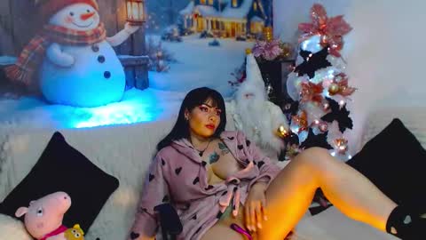 Snapshot of karol_kennedy chatting on 12-04-25, 07:06 Karol Kenedy online show from 12-04-25, 07:06