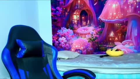    online show from 09-29-25, 10:53